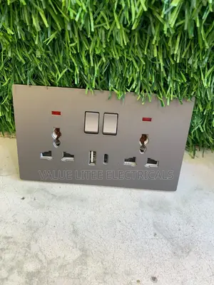 Grey Double Socket With Twin USB-C and USB-B