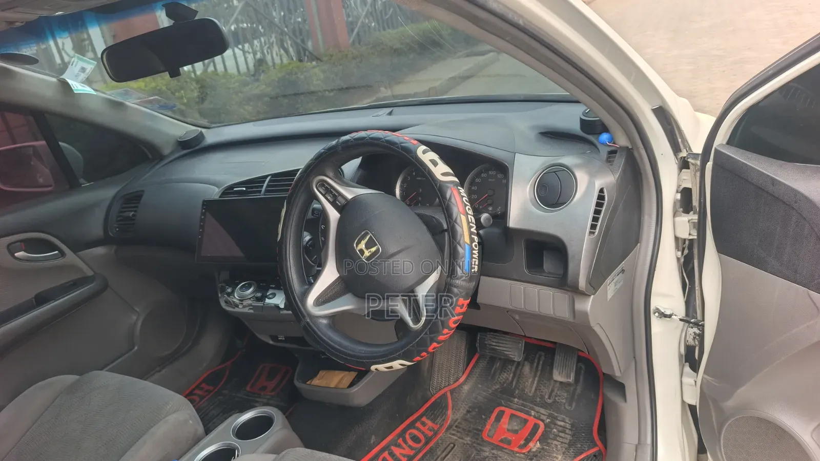 Honda Stream 2010 Pearl