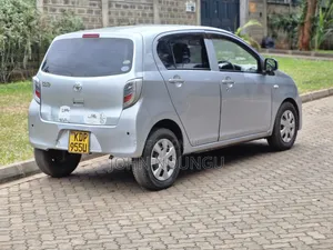 Toyota Pixis 2015 Silver