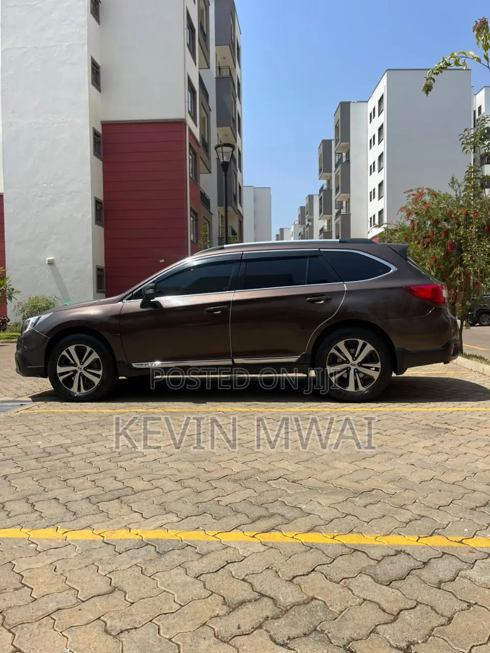 Subaru Outback 2.5i Limited AWD 2016 Brown