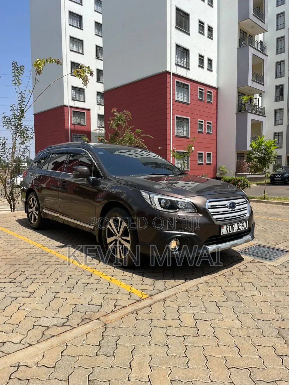 Subaru Outback 2.5i Limited AWD 2016 Brown