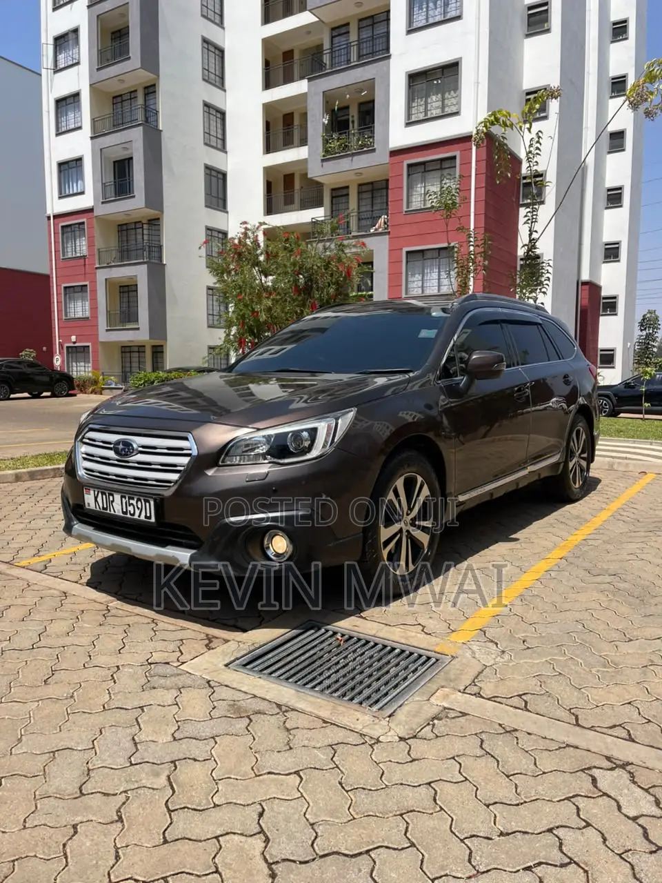 Subaru Outback 2.5i Limited AWD 2016 Brown