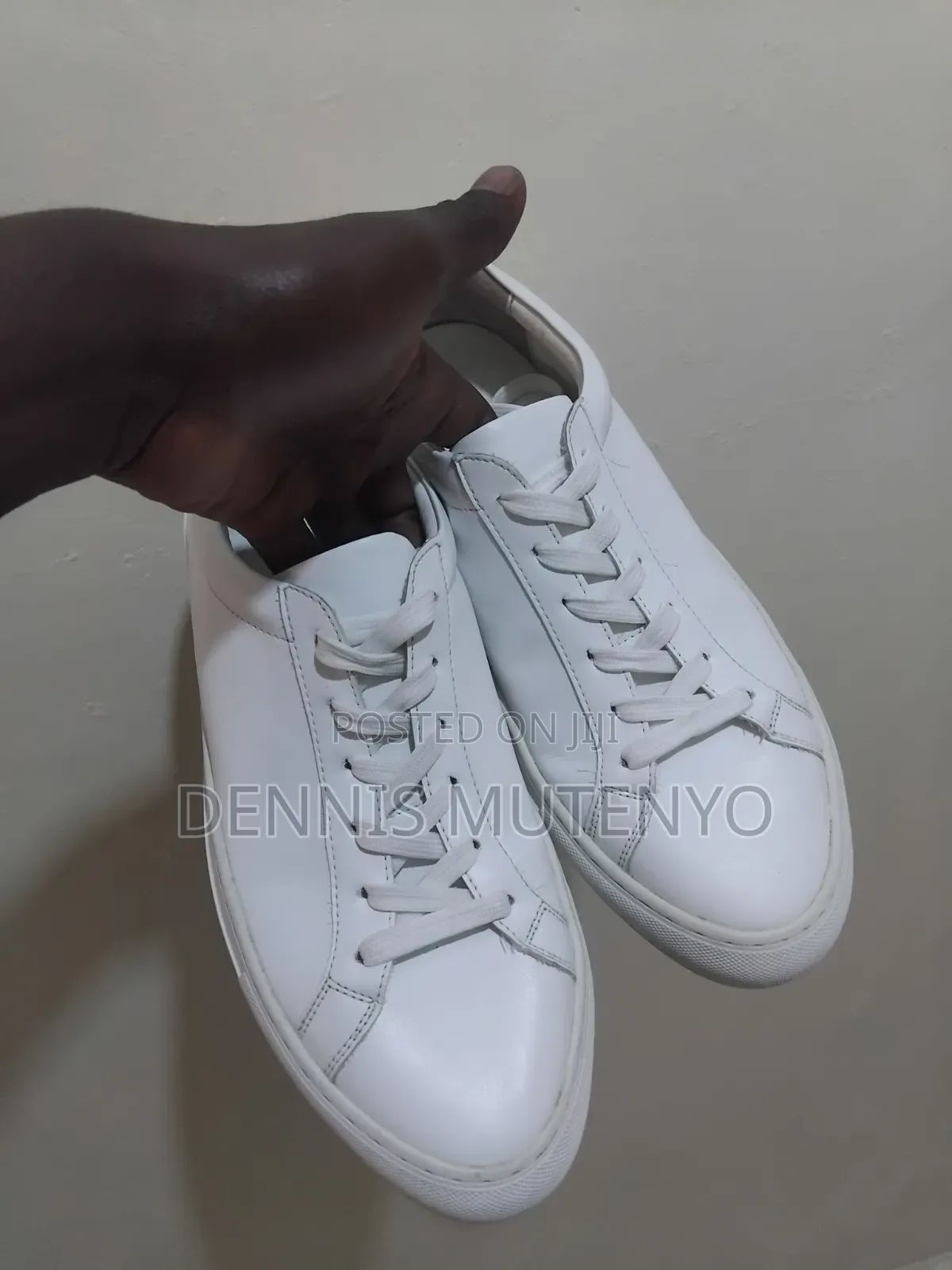Mens Semi Casual White Genuine Leather Sneakers Size 9/43