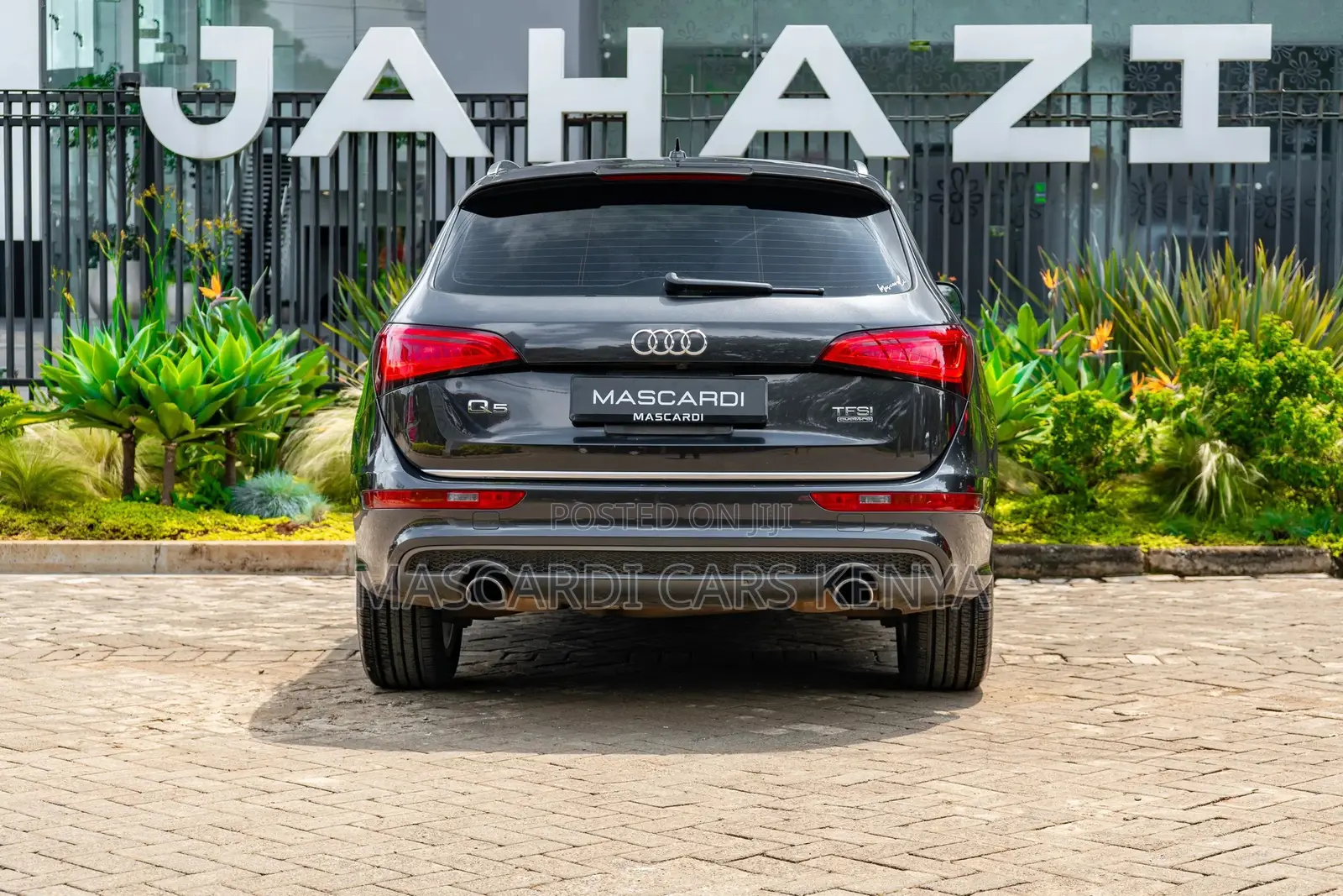 Audi Q5 2.0T Premium AWD quattro 2016 Gray