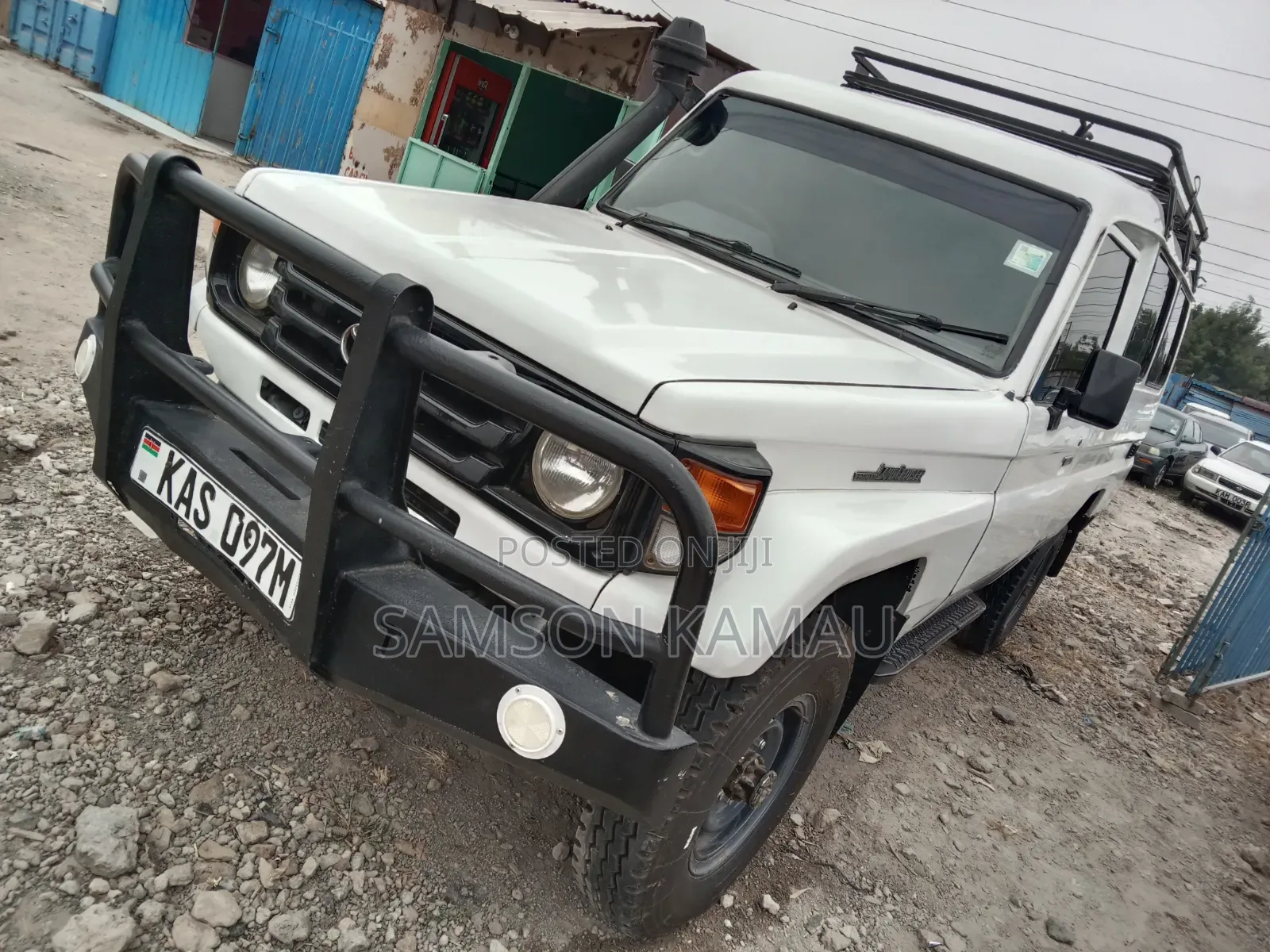Toyota Land Cruiser 2004 White