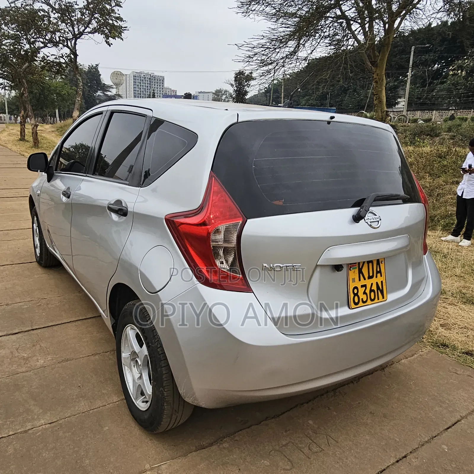 Nissan Note 2013 Silver