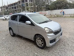 Daihatsu Mira 2017 Silver