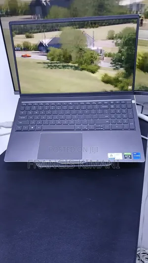 Laptop Dell Vostro 7510 16GB Intel Core i7 SSD 1T