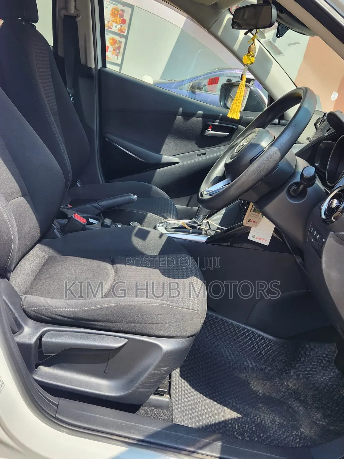 Mazda Demio 2018 Pearl
