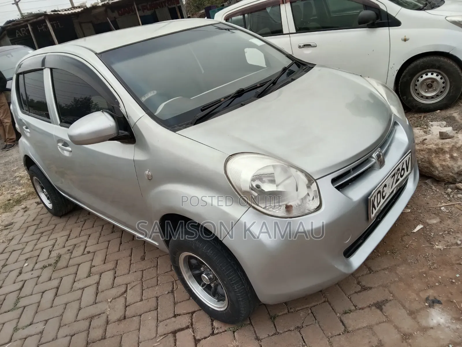 Toyota Passo 2013 Silver