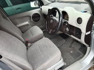 Toyota Passo 2013 Silver