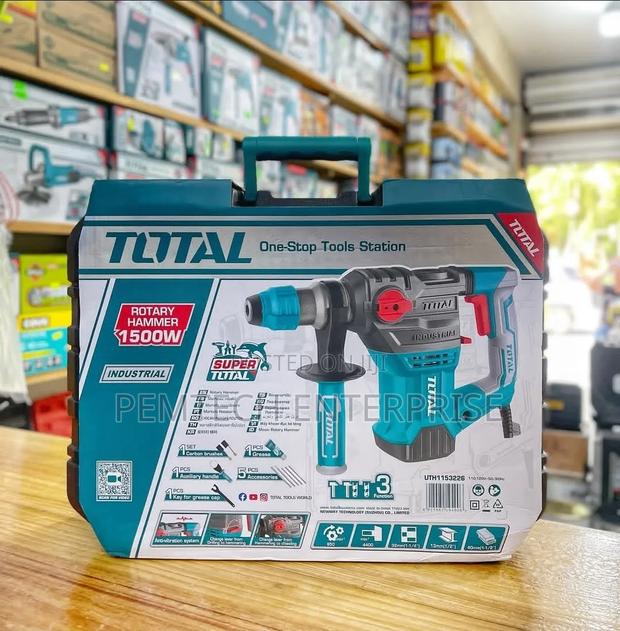 TOTAL Industrial 1500W Rotary Hammer (Model UTH) - main view