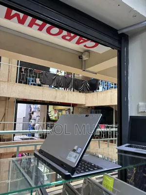 New Laptop NEC N22G 4GB Intel Core M3 SSD 128GB