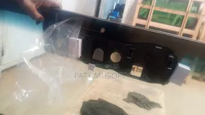 Motor Vehicle Windscreen