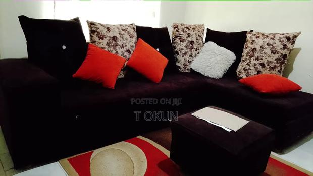 5-Seater, L Shaped Sofa Set.