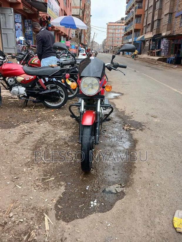 Bajaj Boxer 150 UG 2022 Red - thumbnail 3