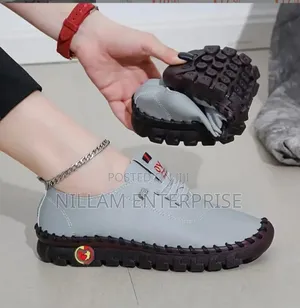 Ladies Quality Flat Shoes