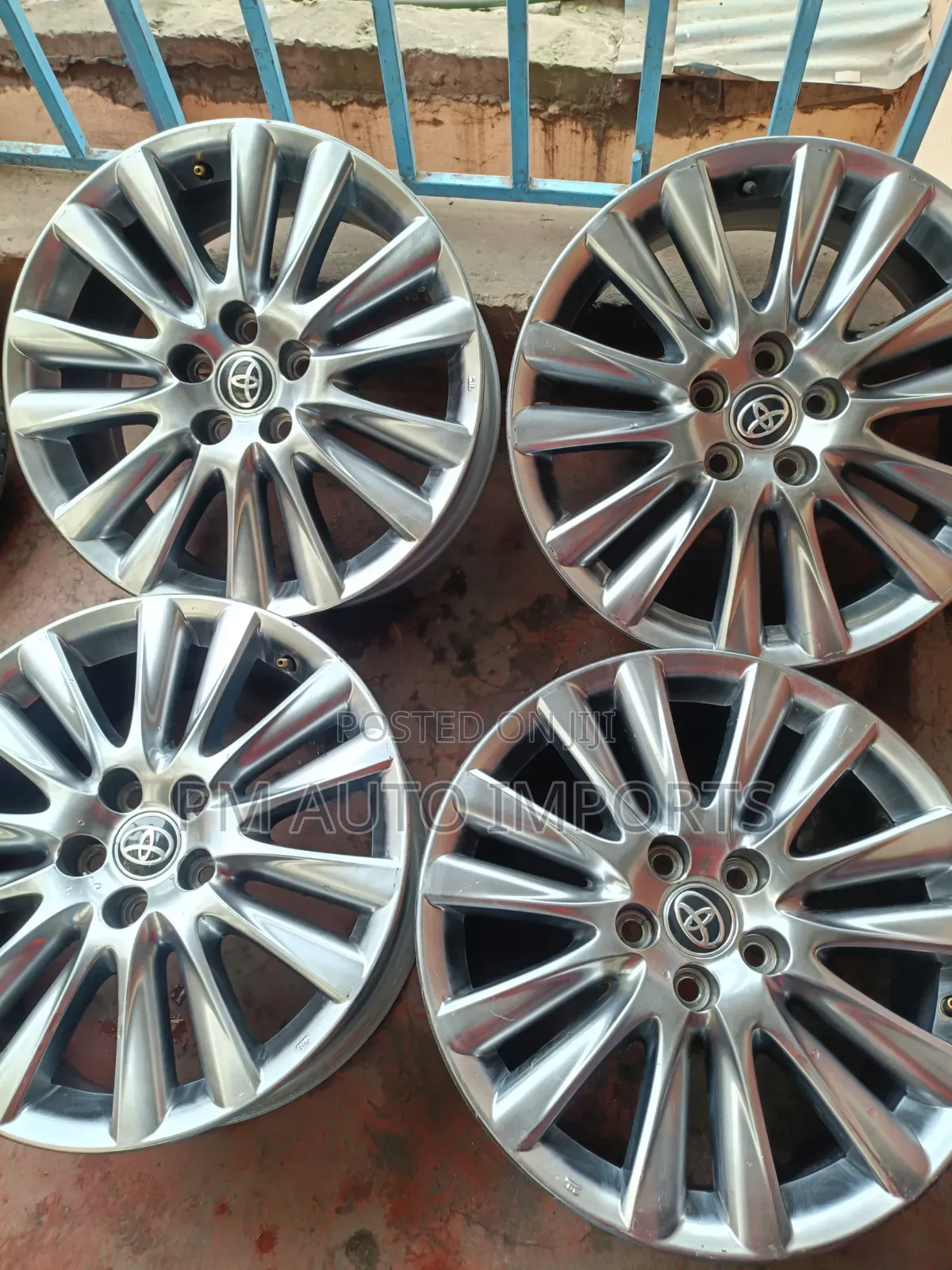 Toyota Harrier Rims Size 18