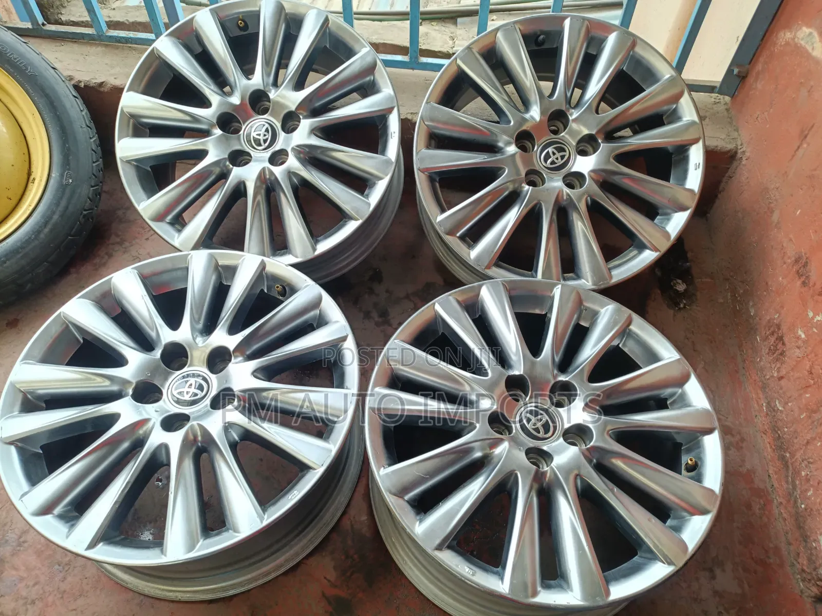 Toyota Harrier Rims Size 18