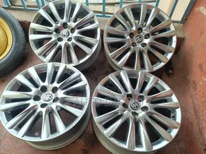 Toyota Harrier Rims Size 18