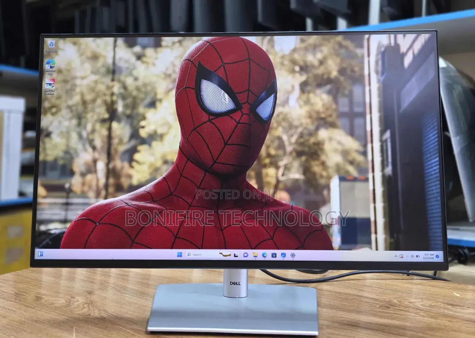 Dell P2425H
24 Inch Fhd(1920*1080)
100hz
Vga/Hdmi/Display 
3