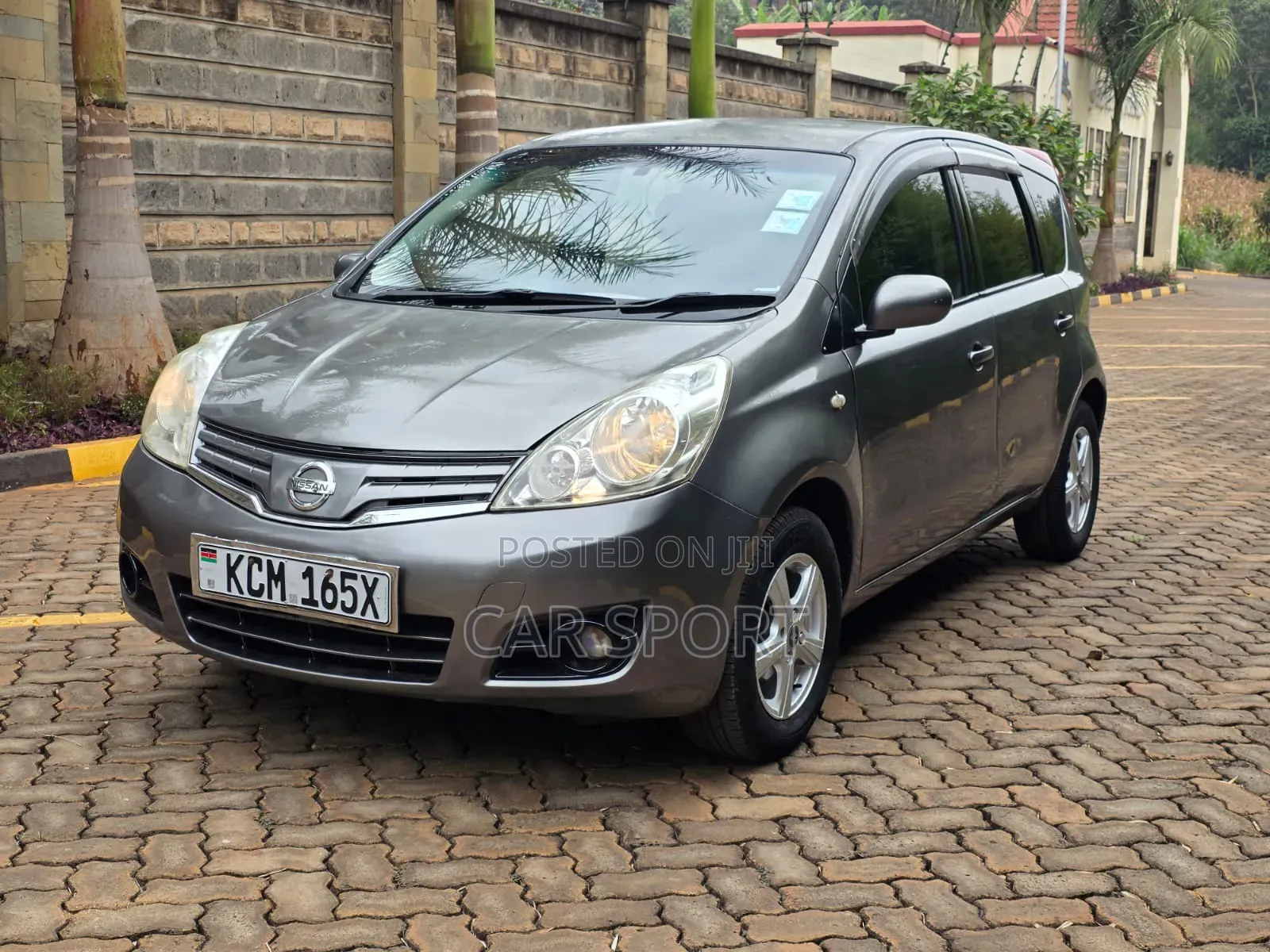 Nissan Note 2010 Gray
