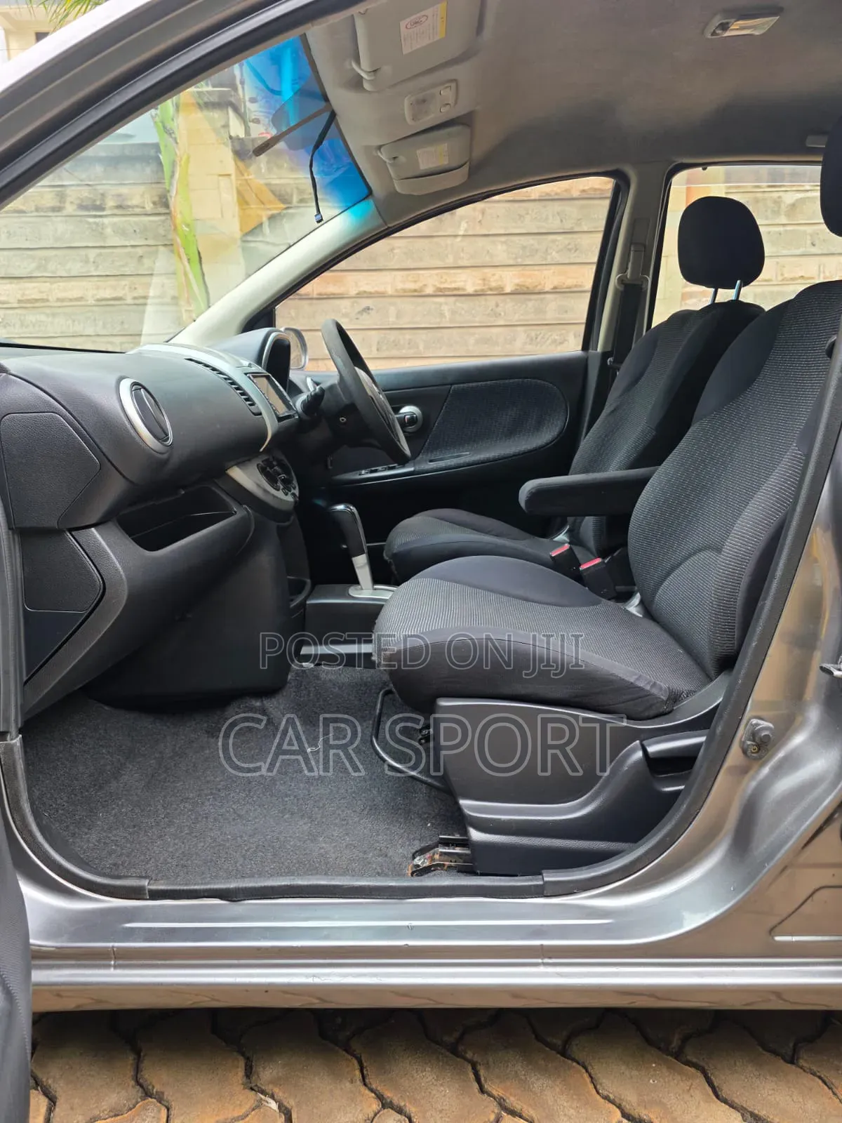 Nissan Note 2010 Gray