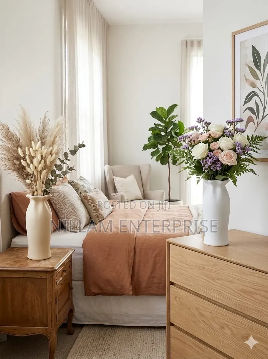 *Plastic Long Nordic Style Vase