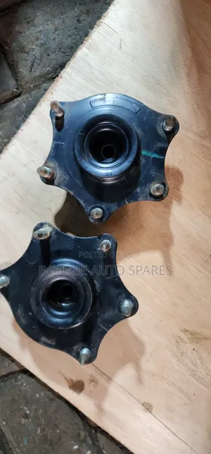 Honda CRV Re4 Shock Mounting