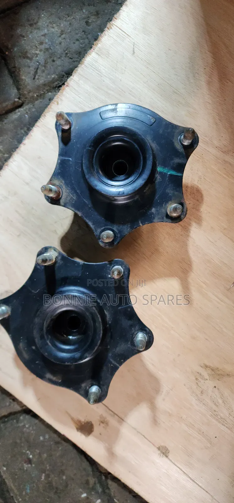 Honda CRV Re4 Shock Mounting