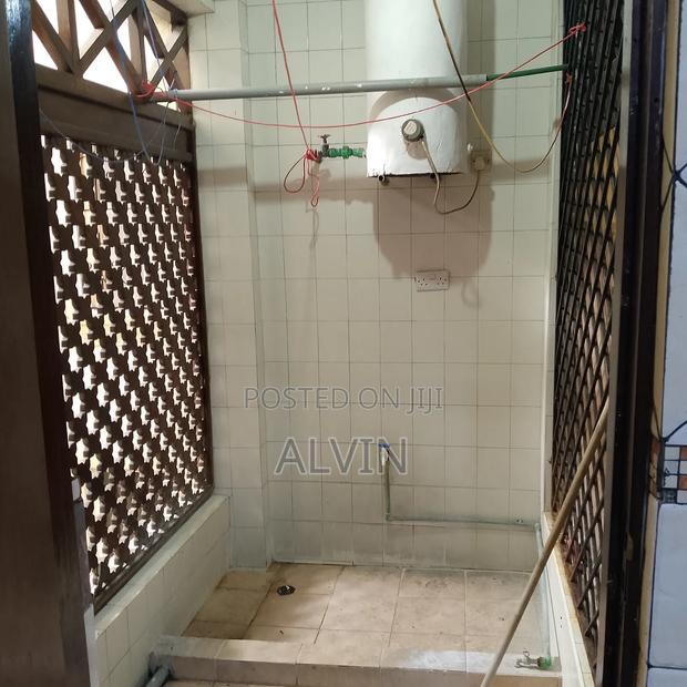 3bdrm Apartment in Kizingo for rent - thumbnail 4