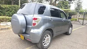 Toyota Rush 2010 Gray