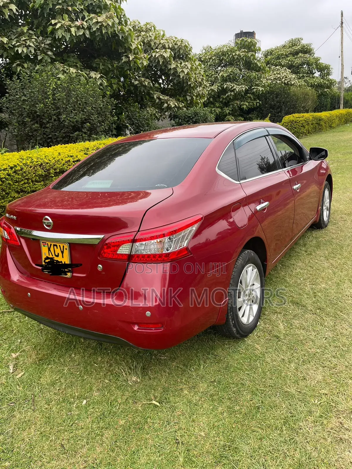 Nissan Sylphy 2013 Red