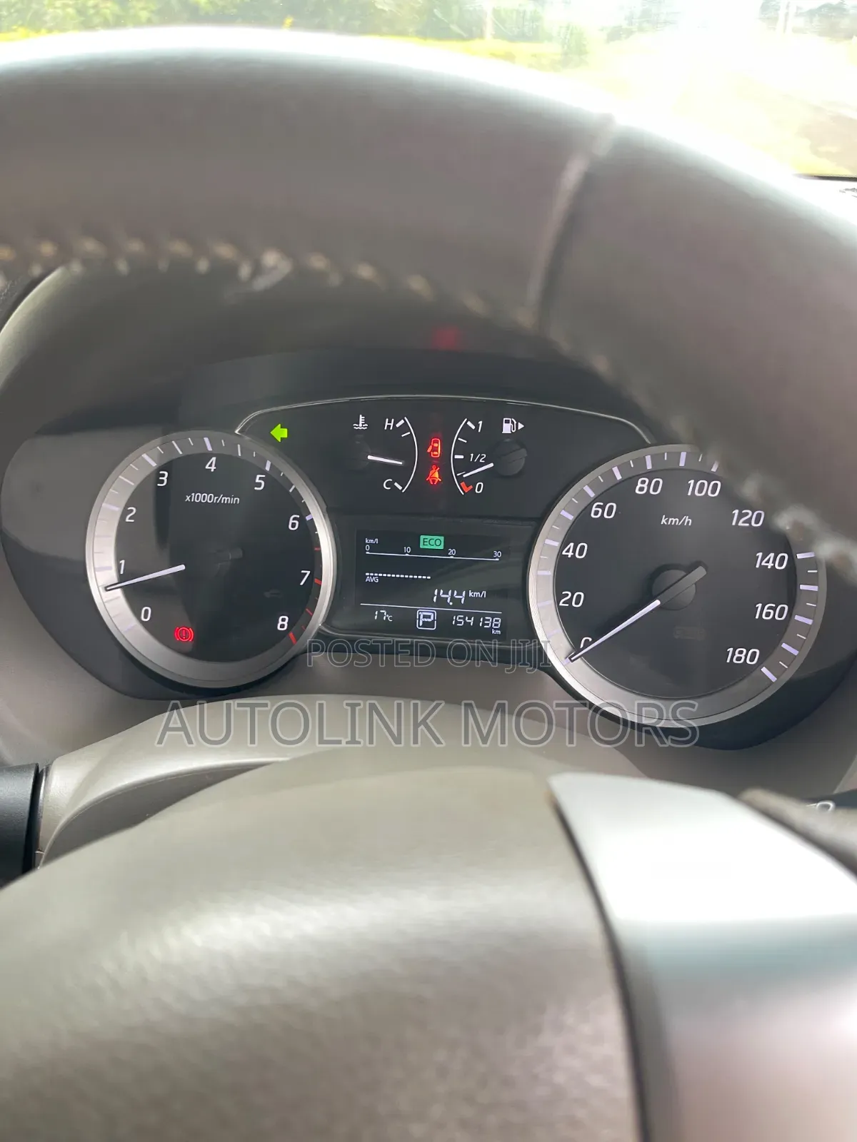 Nissan Sylphy 2013 Red