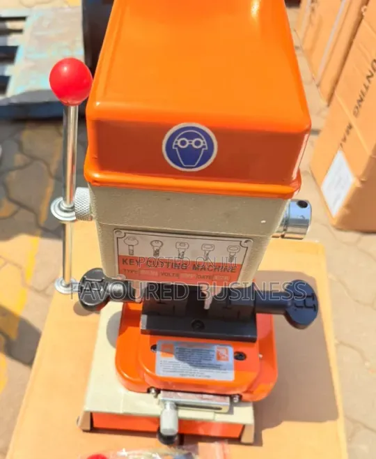 Long Warrant Digital Key Cutting Machine / Top Electric Key Cutting