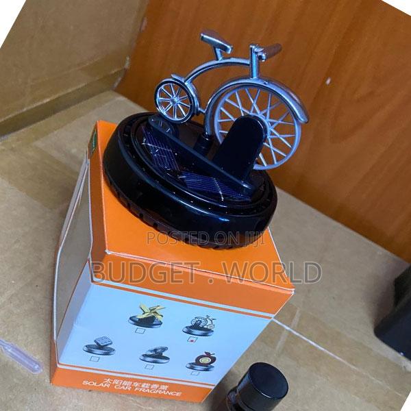 Premium Pirate Solar Powered Essential Oil Car Diffuser - thumbnail 2