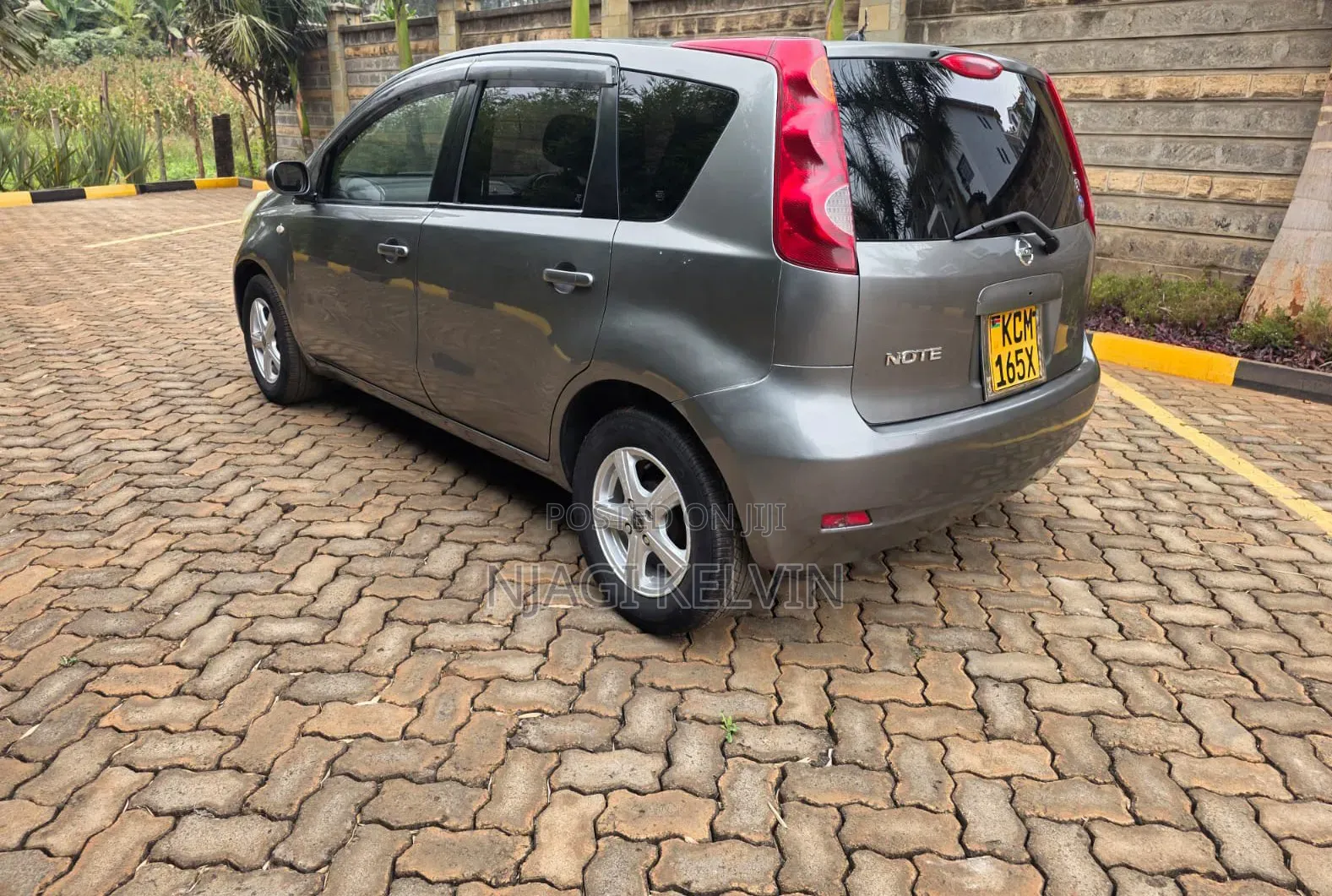 Nissan Note 2010 Gray