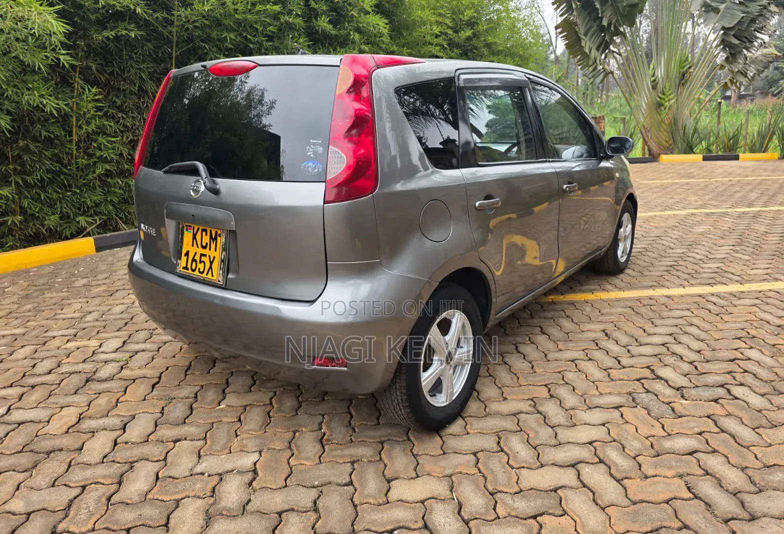 Nissan Note 2010 Gray