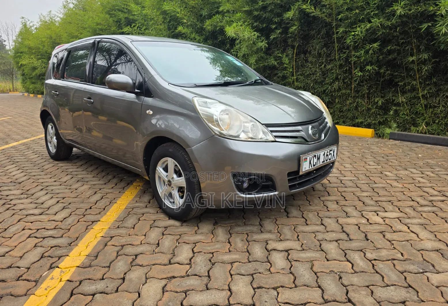 Nissan Note 2010 Gray