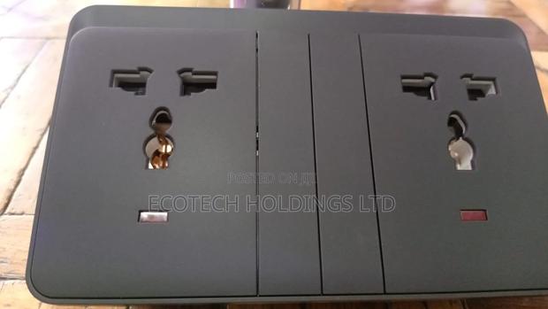 Linear Black Executive Twin Socket With Long Gang H3p - thumbnail 2