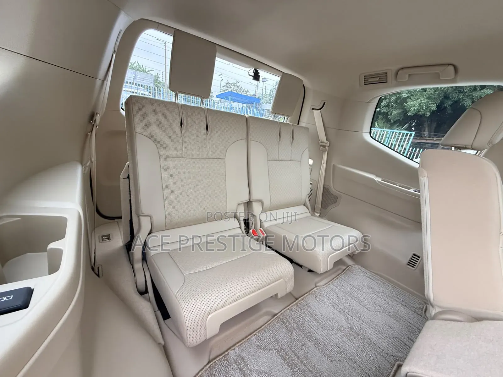 Toyota Land Cruiser 2023 White