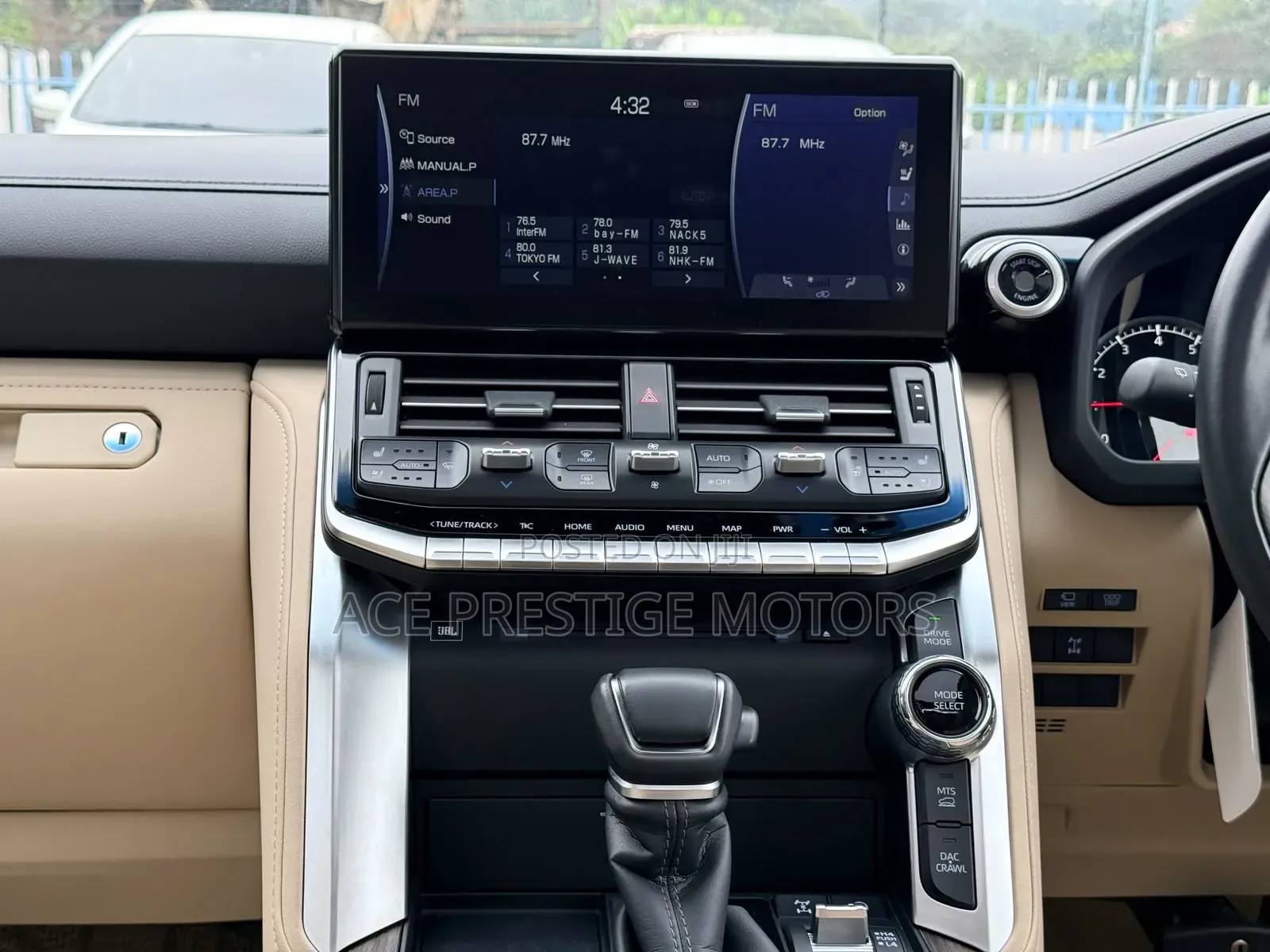 Toyota Land Cruiser 2023 White