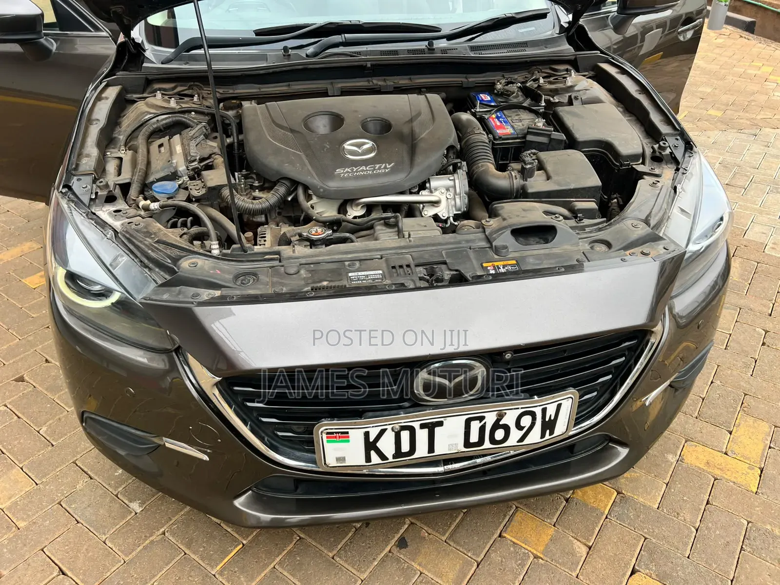 Mazda Axela 2018 Gray