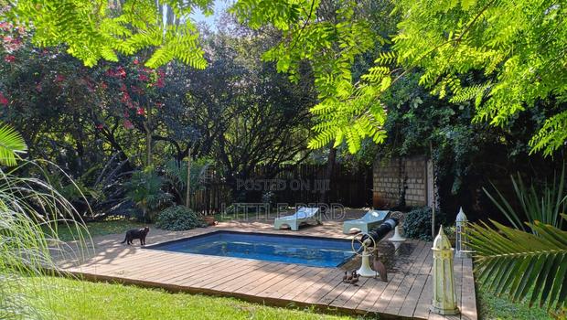 8bdrm Villa in Hardy for sale - thumbnail 2