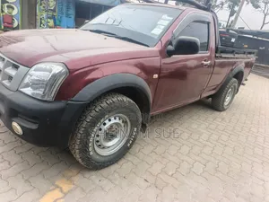 Isuzu D-MAX 2006 Red