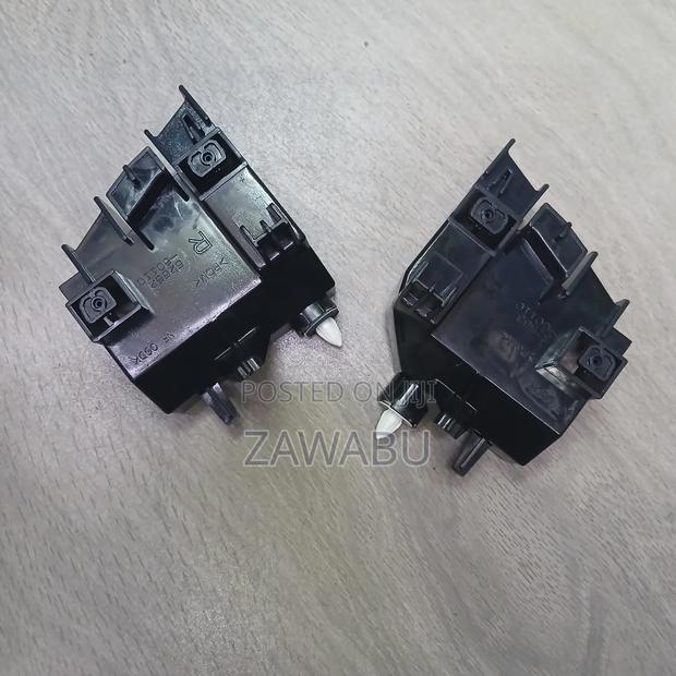 Tailamp Bracket Prado Fj 150 - thumbnail 2