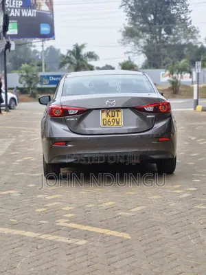 Mazda Axela 2018 Gray