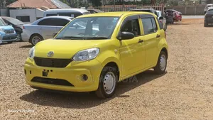 Toyota Passo 2018 Yellow