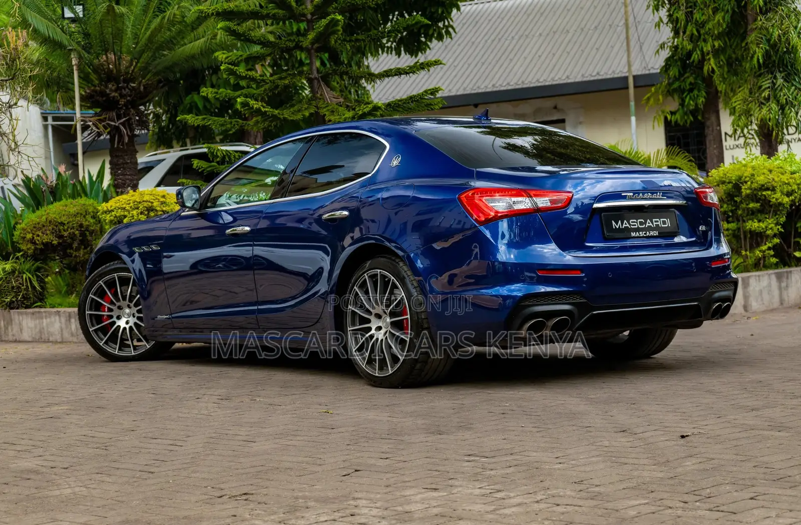 Maserati Ghibli GranSport RWD 2018 Blue