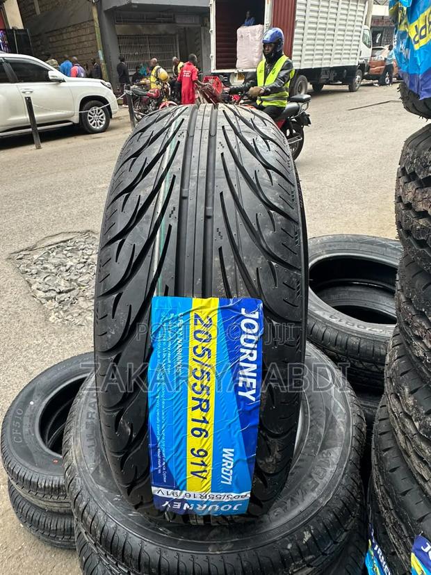 205/55r16 Journey Tyre - thumbnail 2